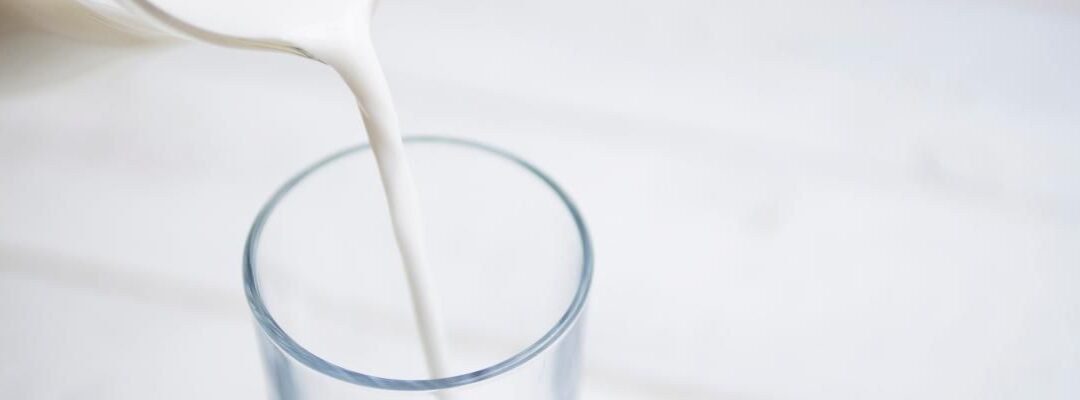 Du dioxyde de titane dans le lait maternel